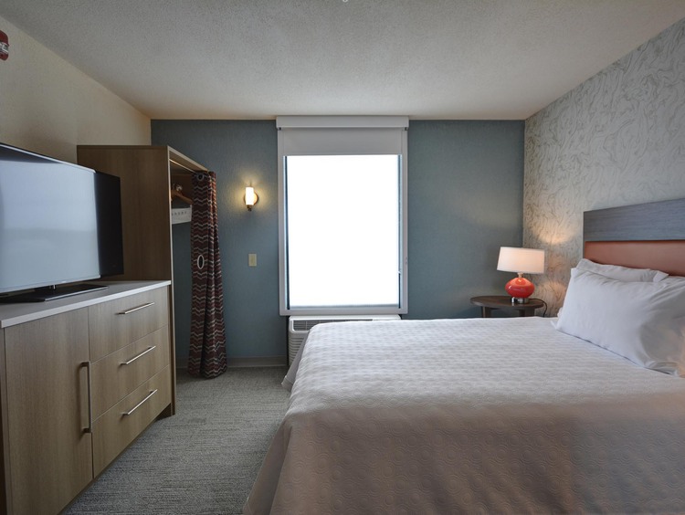 king bed with tv
